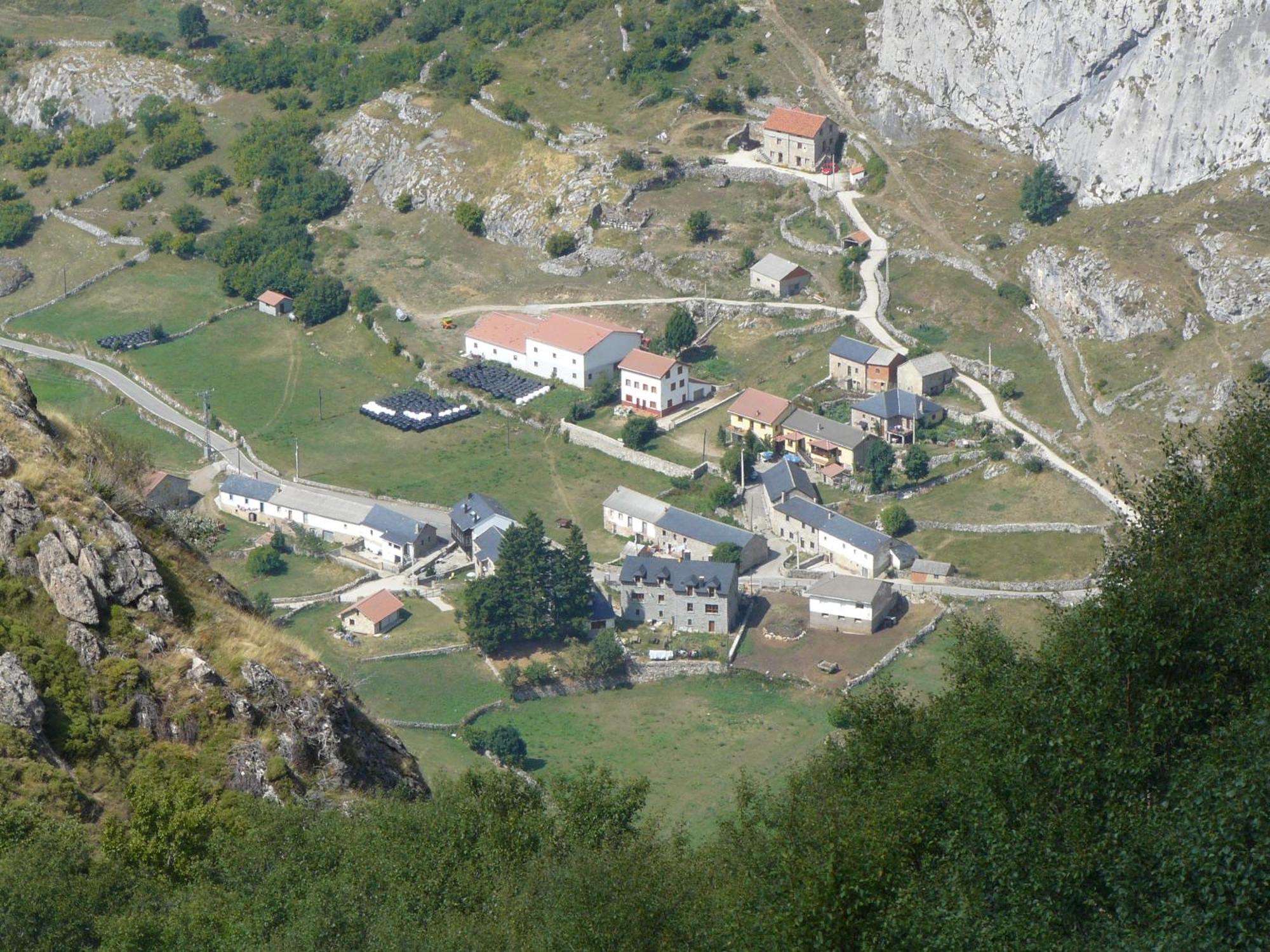 La Corona Del Auteiro Valle de Lago Exterior foto